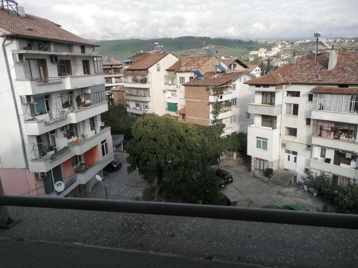 Apartment Friends Санданський Екстер'єр фото